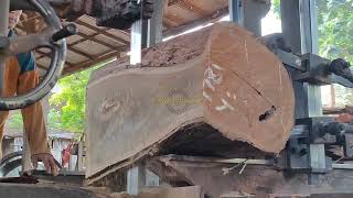 mancing!! mesin pemotong kayu pondok jati bisa buat truk dari kayu di sawmill