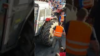 TRACTOR-----------TRAKTOR