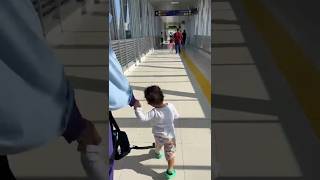 Bayi2 desa pertama kali naik kereta seneng bgt #krl #ptkai #kereta #senang #happy #firsttime #viral