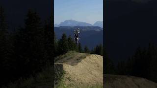 Backflip at Avoriaz Bikepark #backflip #downhill #bikepark #enduromtb