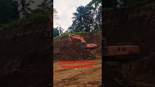 excavator mulai turun dari puncak gunung kinilow Tomohon #shorts