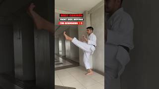 Common front kick mistake for beginners 🦵🥋 #karate #sports #martialarts #tutorial #kick