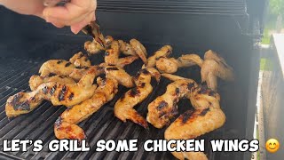 GRILL CHICKEN WINGS: Char Broil Infrared Grill