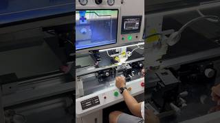 Teste final antes do envio: máquina de reparo de tv lcd led MST-B100 cof acf bonding gluing machine