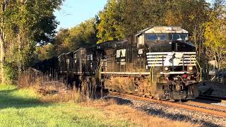 NS AC44C6M 4586 w/ SD70M-2 Leads 8-Engine 126-24 on 10/24/24