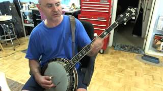 LOTW - Banjo Lessons: Playing while singing