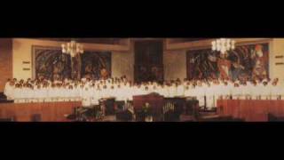 Rev. Clay Evans and the Fellowship Baptist Church Choir / Jesus Is All