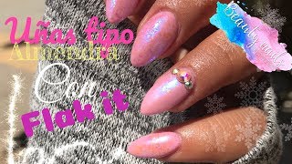 Uñas acrílicas con punta almendra y Flak It/NailsByFany