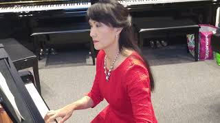 Mariage d'amour, solo piano performed by Jennie Comsa, composed by Paul de Senneville.