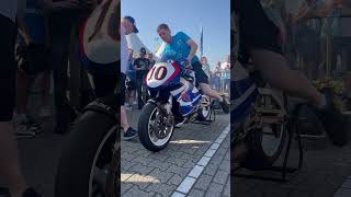 Kenny Roberts jr Suzuki RGV 500 Sound At TT Circuit Assen #Shorts