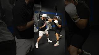 Counter combination to the jab. #sparring #boxingtraining #mma #boxing #boxingcoach #martialarts