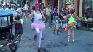 Clown parade through the streets of Belen.