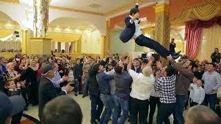 Зажигательная лезгинкаДагестан. Свадьба. Лезгинка. Dagestan. Wedding. Lezginka. Magomed and Patimat.