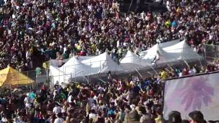 Electric Daisy Carnival EDC 2010 Los Angeles - Fence Jumping *part 2*