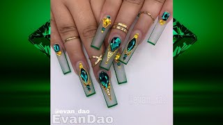 Emerald Green Nails | Blinged Out Christmas Nails | Nail Artist: EvanDao | #shorts Nails Fascination