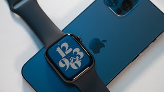 Why The CHEAPER Apple Watch SE Is Better Than The Series 7