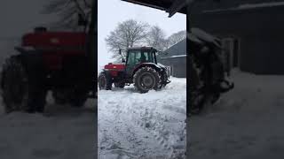 Massey 6180 doing donuts