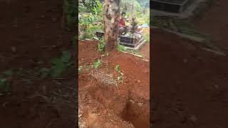 proses awal perbaikan pagar pinggir makam yg roboh #shorts #rumahterakhir