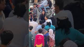 Girl Fighting Video Went Viral || لڑکی کی لڑائی کی ویڈیو وائرل ہوگئی