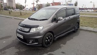 Краткий обзор а/м Honda Freed Spike Hybrid 2013 г/в