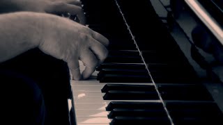 Moonlight Stream (after Bach's Minuet in G Minor) | Tzvi Erez