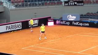 Video 1: Hitting the ball with Sam Stosur