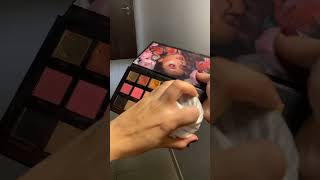 Eye shadow pallet cleaning hack must watch…#cleaning #eyeshadow #5minutecraft#tiktok #viral