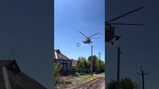 Ukrainian Mi 17 shoots at the position of the occupiers