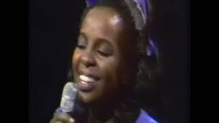 Gladys Knight and the Pips "Make Me the Woman You Come Home To" 1972