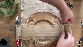 Tables de fêtes : Inspiration...Volutes en jute !