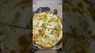 Domino’s Paneer Paratha Pizza 😋 #dominos #paneerparatha #pizza #pizzaparatha #youtubeshorts #shorts