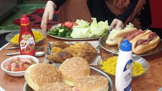 كان نفسي اروح مطعم ايلين احمد حسن وزينب بس خوفت بصراحه فعملنا مطعم ف البيت 🍗🍔🌭