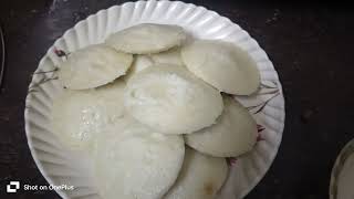 Plain idli khane ka Mann nahi hai to aise banayen idli