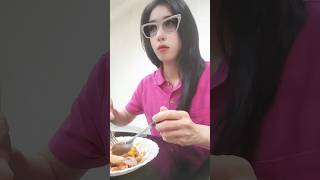 AYANK JANGAN TINGGALI  AKU #comedy #omcheapto #funny  #short #cantik #viral #lucu #diasporaindonesia