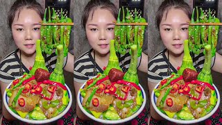 Let's eat show stir-fried pork with vegetables spicy | Home Cooking food