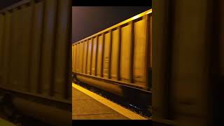 BNSF SD70MACe at night  #train #bnsfrailway #bnsftrains #sd70mace