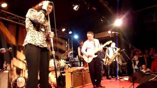 Jimmie Vaughan Band & Lou Ann Barton, New Morning, Paris, France 02/06/2010