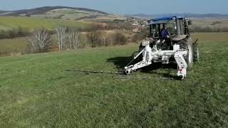 Doppelmesser Mähwerk im Anmarsch