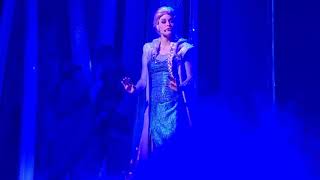 Walt disney Studios paris - Frozen: Elsa Canta una invitacion musical