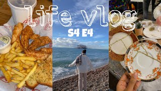 S4 E4 life vlog | brighton, kintsugi, winter wonderland, ice skating, secret santa, churros ft shein