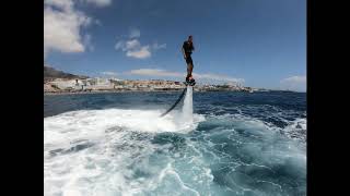 Flyboard  volar sobre el agua