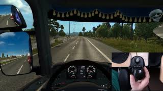 Shifting a Scania 12+2 Transmission in ETS2