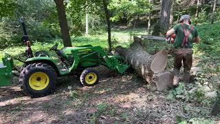 John Deere 3038E tractor & grapple handle large oak tree -   #ourbighouseinthelittlewoods