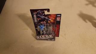 UNBOXiNG REViEW OF Transformers War for Cybertron: Siege Aimless Battle Master Action Figure