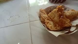 Waktunya Semut Dan Suamiku Sarapan