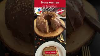 Einfaches Nusskuchen Rezept - saftiger Nusskuchen von Kinderleichte Becherküche