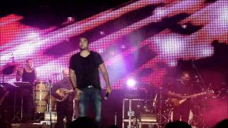 Antonis Remos - Kathe Fora Pou Se Thymamai (Live @ Paraga, 14/08/2011)