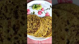 Aalu ka paratha #aalukaparatha #aalurecipe #delicious #food #shorts #yt #ytshorts