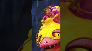 Ouch! 😖💥#Miaandme #Gurga #Ouch #toe #DinoDrache #Studio100KIDS #Studio100International