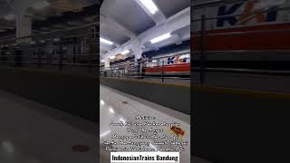 Kereta Api di Stasiun Bandung #masiniskeretaapi #masinis #kereta